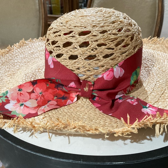 Gucci Hat - Picture 4 of 11